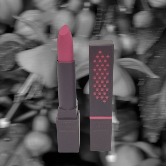 Fuchsia Flood Burt's Bees Lipstick - Discontinued Shade - Picture 4 of 11